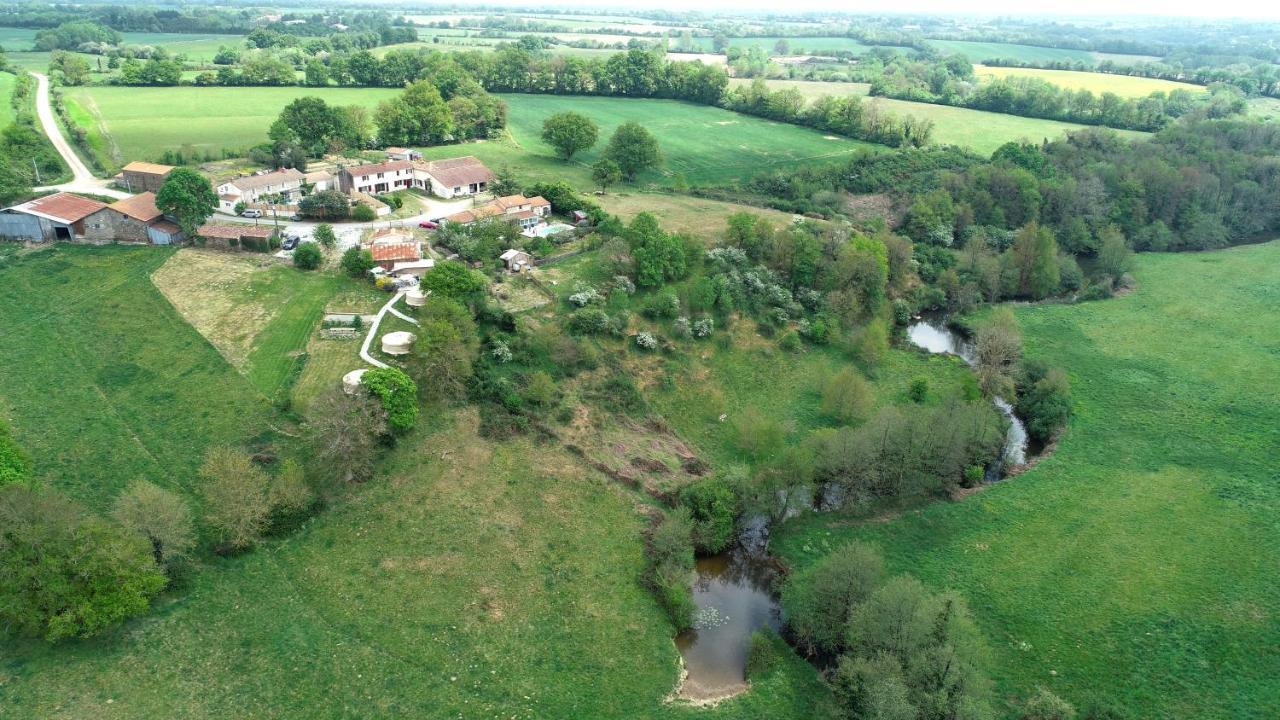 Saint-Florent-des-Bois Gite Mimosa מראה חיצוני תמונה